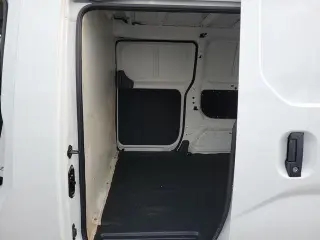 Nissan NV200 2021 S 4dr Cargo Mini-Van