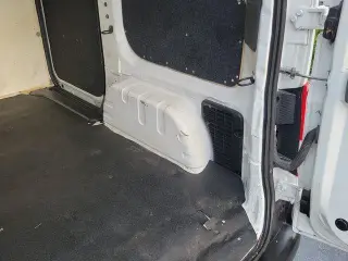 Nissan NV200 2021 S 4dr Cargo Mini-Van