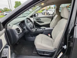 Nissan Rogue 2025 AWD SV 4dr Crossover