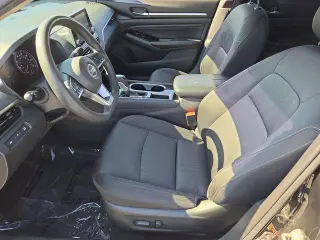Nissan Altima 2021 2.5 SV 4dr Sedán