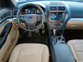 Ford Explorer 2017 XLT 4dr SUV