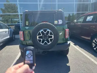 Ford Bronco 2022 4x4 Outer Banks 4dr SUV