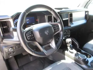 Ford Bronco 2021 4x4 Outer Banks 4dr SUV