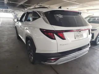 Hyundai TUCSON 2025 SEL 4dr SUV