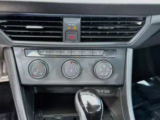 Volkswagen Jetta 2024 Sport 4dr Sedán 8A
