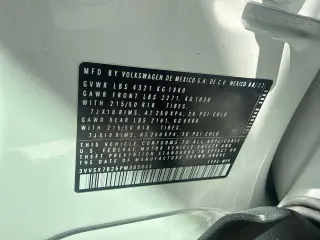 Volkswagen Taos 2023 SE 4dr SUV