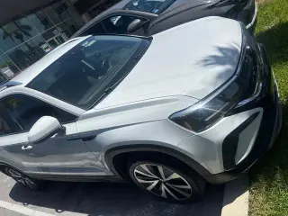 Volkswagen Taos 2023 SE 4dr SUV