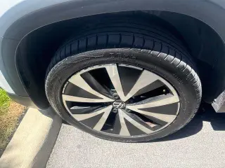 Volkswagen Taos 2023 SE 4dr SUV