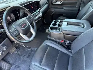 GMC Sierra 1500 2025 4x4 SLT 4dr Crew Cab 5.8 ft. SB