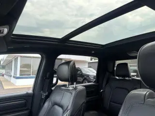 Ram 1500 2019 4x4 Limited 4dr Crew Cab 5.6 ft. SB Pickup