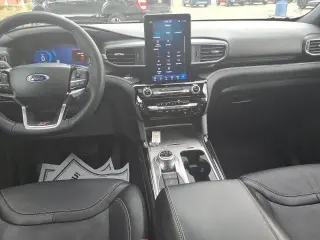 Ford Explorer 2024 AWD ST 4dr SUV