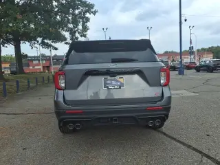 Ford Explorer 2024 AWD ST 4dr SUV