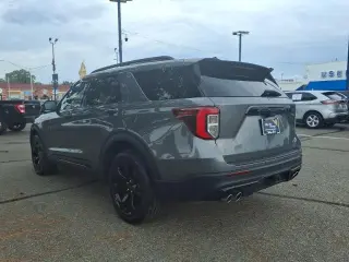Ford Explorer 2024 AWD ST 4dr SUV