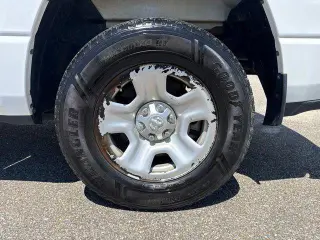 Ram 1500 2023 4x2 Tradesman Quad Cab de 4 puertas, cama de 6.4 pies