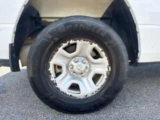 Ram 1500 2023 4x2 Tradesman Quad Cab de 4 puertas, cama de 6.4 pies