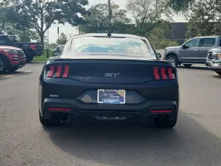 Ford Mustang 2024 GT 2d Fastback