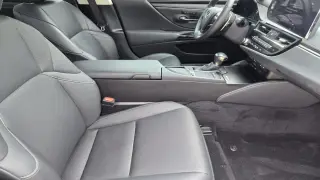 Lexus ES 350 2022 4dr Sedán