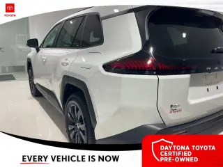 Toyota RAV4 2026 XLE Premium 4dr SUV