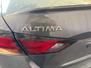 Nissan Altima 2026 2.5 SV 4dr Sedán
