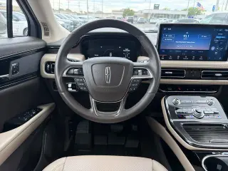 Lincoln Nautilus 2023 AWD Reserve 4dr SUV