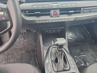 Kia K4 2025 LXS Sedán 4 puertas