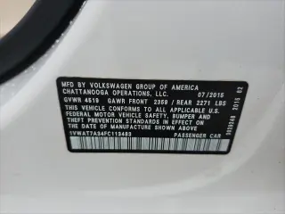 Volkswagen Passat 2015 1.8T Limited Edition 4dr Sedán PZEV