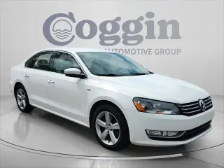 Volkswagen Passat 2015 1.8T Limited Edition 4dr Sedán PZEV