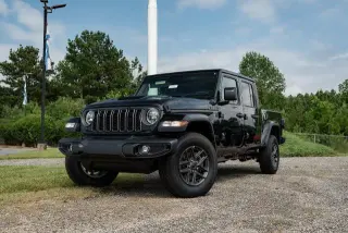 Jeep Gladiator 2025 4x4 Deportivo 4dr Cabina de Crew 5.0 ft. SB