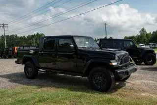 Jeep Gladiator 2025 4x4 Deportivo 4dr Cabina de Crew 5.0 ft. SB