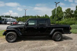 Jeep Gladiator 2025 4x4 Deportivo 4dr Cabina de Crew 5.0 ft. SB
