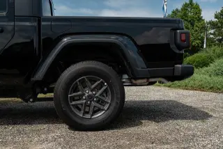 Jeep Gladiator 2025 4x4 Deportivo 4dr Cabina de Crew 5.0 ft. SB