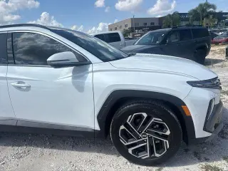Hyundai TUCSON 2025 Limited 4 SUV