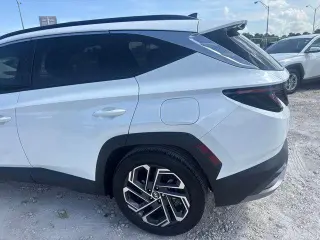 Hyundai TUCSON 2025 Limited 4 SUV