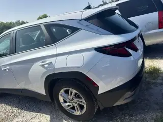 Hyundai TUCSON 2025 SE 4 SUV