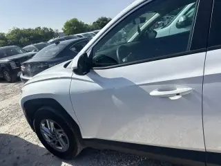 Hyundai TUCSON 2025 SE 4 SUV