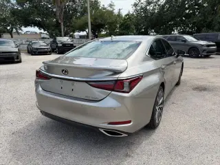 Lexus ES 350 2020 4dr Sedán