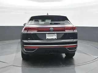 Volkswagen Atlas Cross Sport 2026 AWD SE 4Motion 4dr SUV con Tecnología
