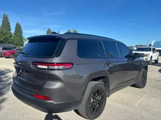 Jeep Grand Cherokee L 2024 4x4 Laredo 4dr SUV
