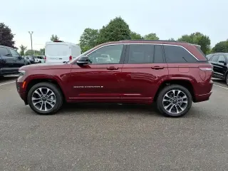 Jeep Grand Cherokee 2025 4x4 Overland 4dr SUV
