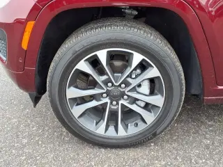 Jeep Grand Cherokee 2025 4x4 Overland 4dr SUV