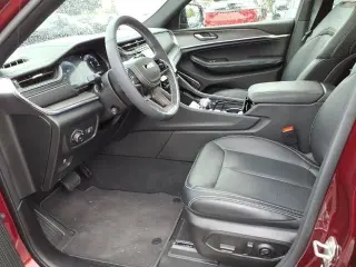 Jeep Grand Cherokee 2025 4x4 Overland 4dr SUV