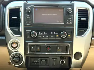 Nissan Titan XD 2016 4x4 S 4dr Crew Cab Pickup