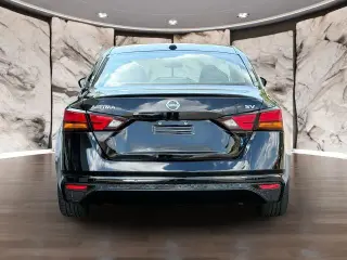Nissan Altima 2022 2.5 SV 4dr Sedán