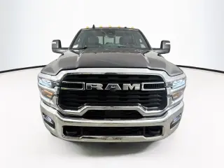 Ram 2500 2025 4x4 Tradesman 4dr Crew Cab 6.3 ft. SB Pickup