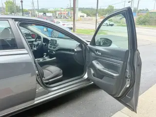Nissan Altima 2019 2.5 S 4dr Sedán