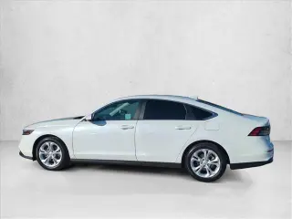 Honda Accord 2025 LX 4dr Sedán