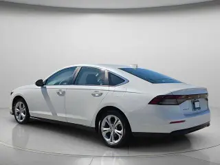 Honda Accord 2024 LX 4dr Sedán