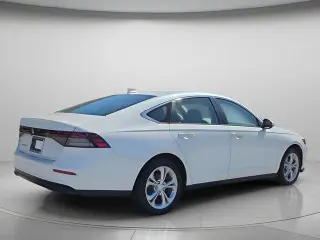 Honda Accord 2024 LX 4dr Sedán