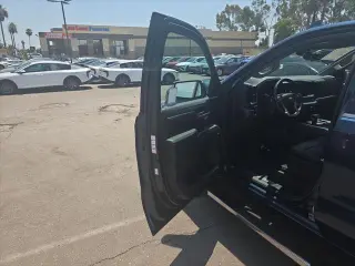 Chevrolet Silverado 1500 2022 4x4 LTZ 4dr Crew Cab 5.8 ft. SB