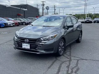 Nissan Versa 2025 SV 4dr Sedán